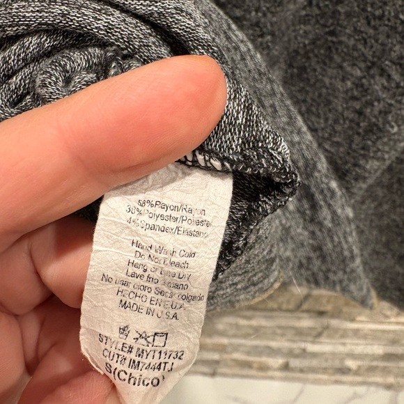 ADORA Charcoal Knit Top size S check measurements - Picture 4 of 6